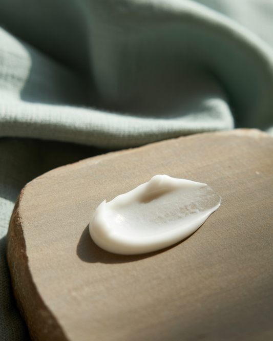 Smoothing Multi-Corrective Eye Cream